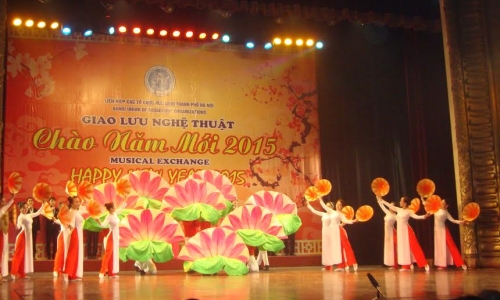 Hà Nội: Giao lưu nghệ thuật quốc tế “Chào năm mới” 2015